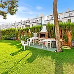 Relaxing Beachfront With Sea Views Apartment *
