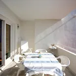 Apartment Relaxing Beachfront With Sea Views Mijas
