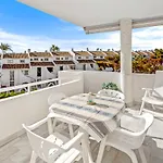 Relaxing Beachfront With Sea Views Mijas